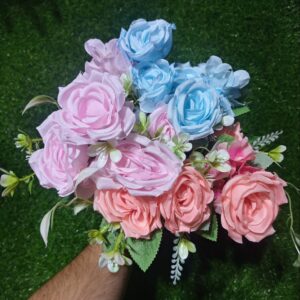 Ramo de Rosas y Hortensias