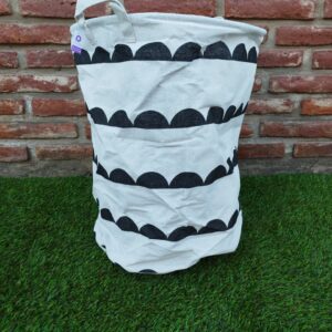 Canasto Organizador blanco guardas negras