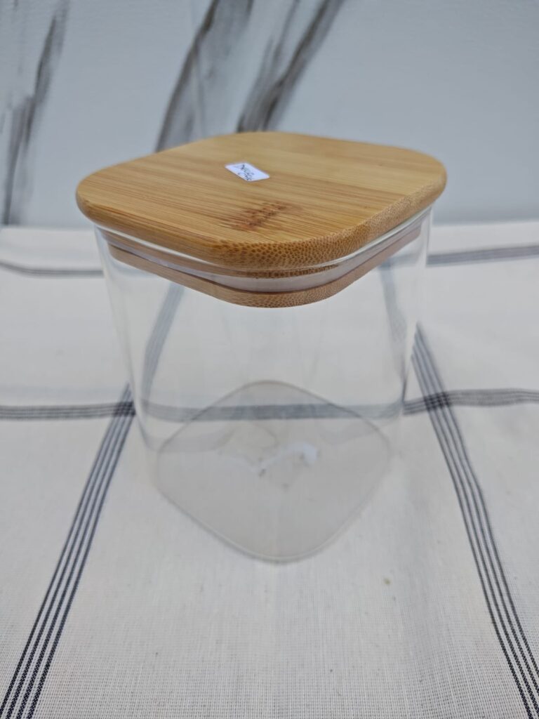 FRASCO RECTANGULAR DE VIDRIO MEDIANO